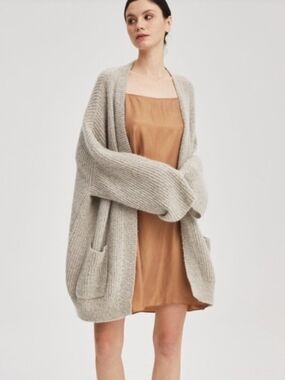 NAP Loungewear Oversized Beige Cashmere Cardigan - Size Large